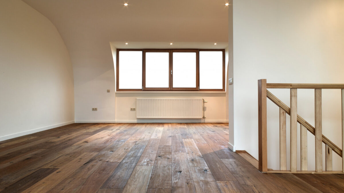 Comment le plancher flottant rustique peut changer votre intérieur ?